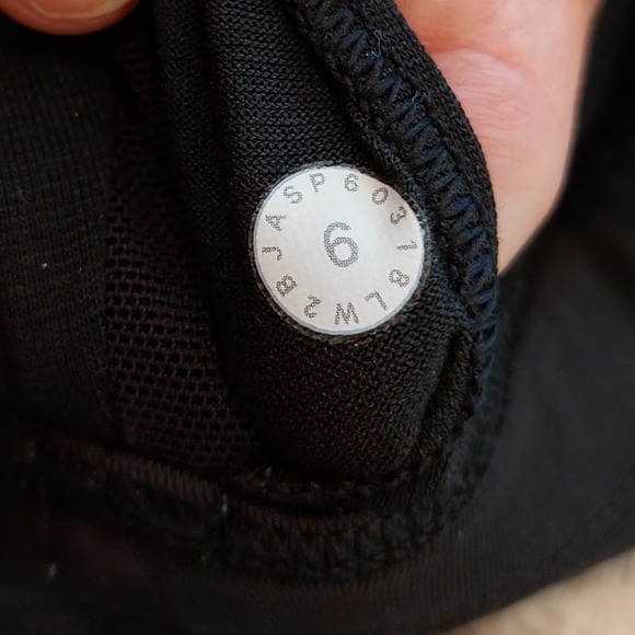 Lululemon Free To Be Moved Bra Camo - Picture 6 of 6